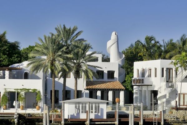 Luxury Ocean-to-Intracoastal Estate